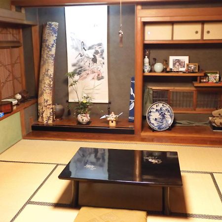 Traditional Japanese House With Beatiful Garden Ξενοδοχείο Hirakata Εξωτερικό φωτογραφία